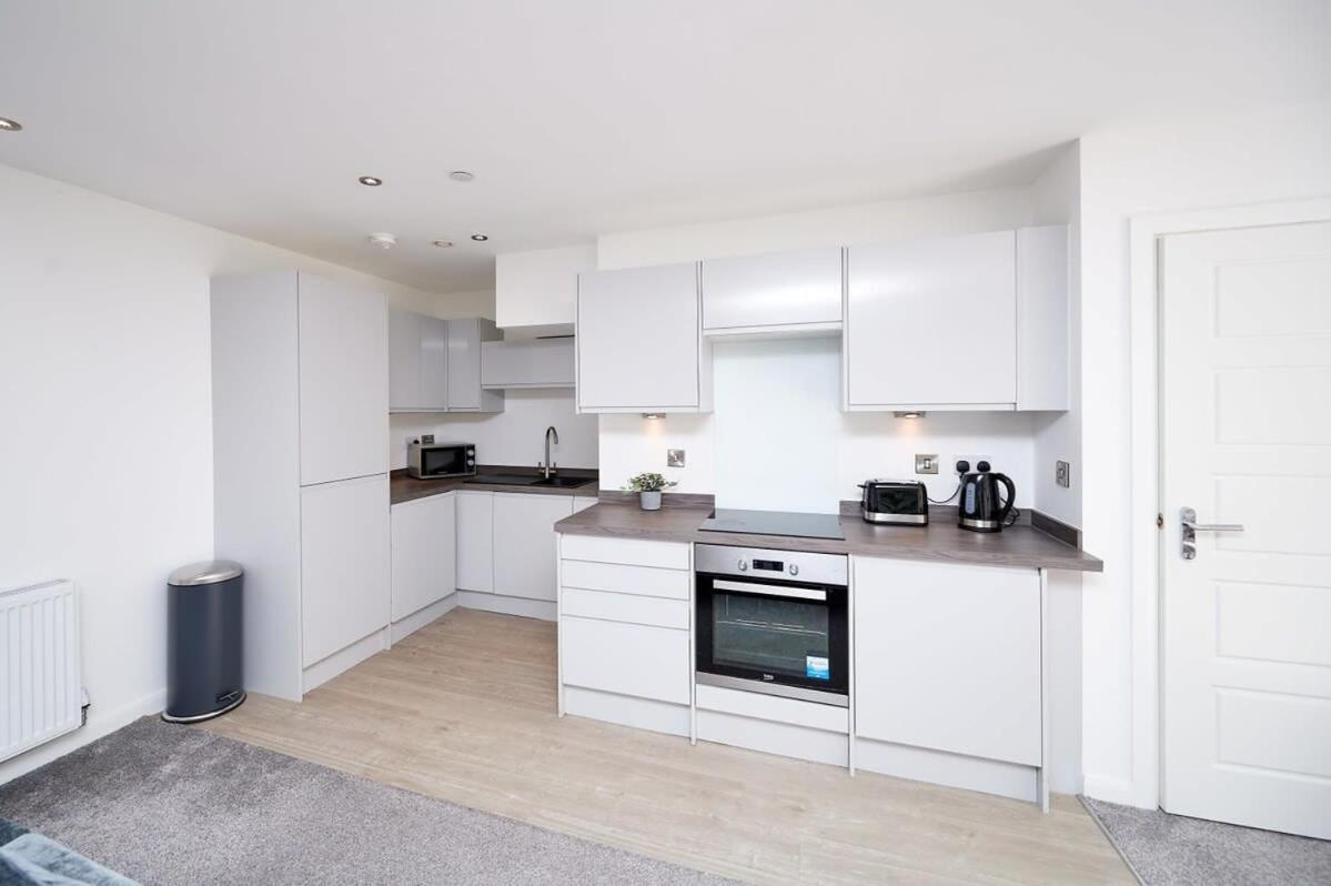 Modern 2 Bedroom Apartment In Preston Πρέστον Εξωτερικό φωτογραφία